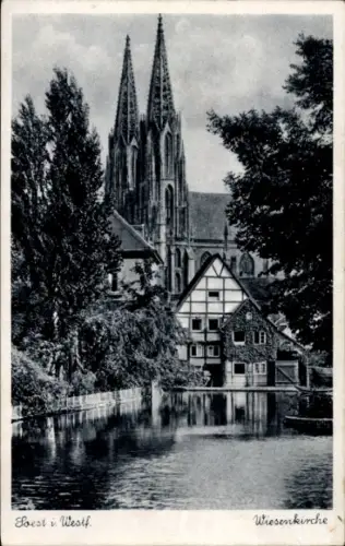 Ak Soest in Nordrhein Westfalen, Partie an der Wiesenkirche