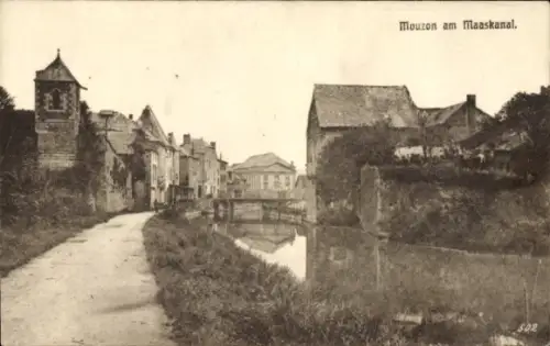 Ak Mouzon Ardennes, Mouzon am Maaskanal, Kanal, Häuser, Brücke, Schwarz-Weiß-Foto
