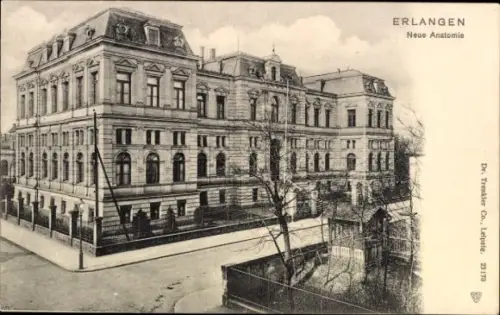 Ak Erlangen in Mittelfranken Bayern,  Neue Anatomie, Gebäude, Schwarz-Weiß, Dr. Trenkler Co., Lei