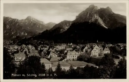 Ak Füssen im Allgäu, Füssen m. Säuling, 2038 m ü. M., Berge, Stadtansicht