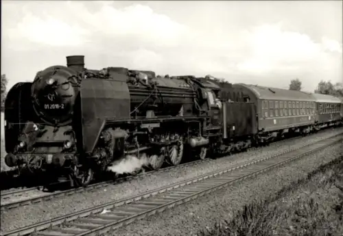 Ak DR Schnellzuglokomotive 01 2016-2, Pannonia Express bei Berlin Schönefeld, 1973