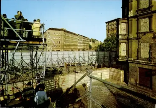 Ak Berlin Wedding, Bernauer Straße, Aussichtsturm, Berliner Mauer