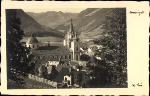 Ak Mariazell Steiermark, Schöne Landschaft, Kirche, Berge, Häuser, Schwarz-Weiß-Foto