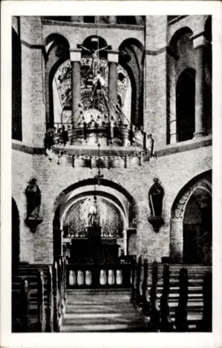Ak Ottmarsheim Elsass Haut Rhin, Befestigte Kirche, Innenansicht,  Statuen, Kronleuchter