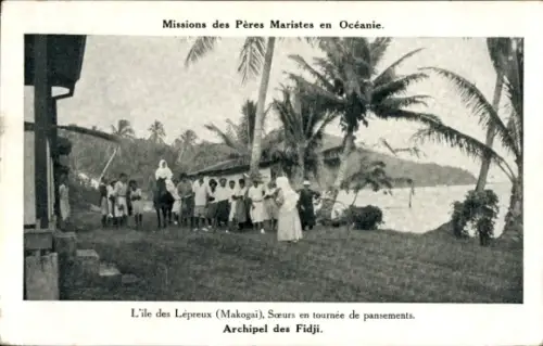 Ak Makogai Fidschi, Missions des Pères Maristes, Soeurs, Kindergruppe, Palmen