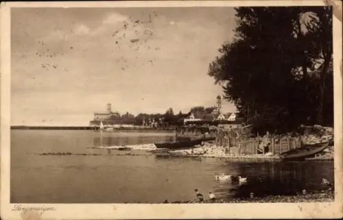 Ak Langenargen am Bodensee,  Bodensee, Boote, Ufer, Wasser, Bäume
