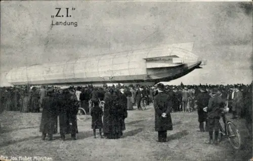 Ak Zeppelin Luftschiff ZI, Landung in München, Schaulustige