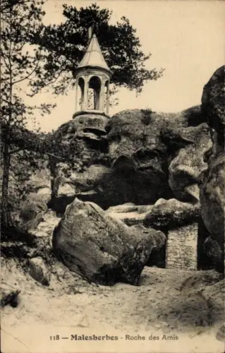 Ak Malesherbes Loiret, Roche des Amis,  Felsen, Pavillon