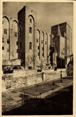 Ak Avignon Vaucluse, Palais des Papes,   Architektur, Ruinen, Türme