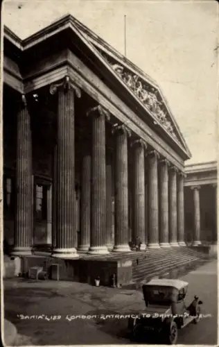 Ak Bloomsbury London England, "DANIA LISS LONDON ENTRANCE TO BRITISH MUSEUM", Säulen, Eingang, Br