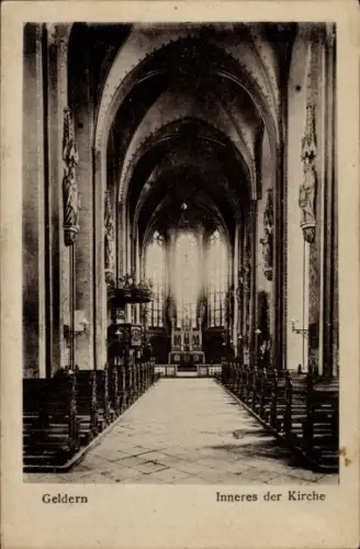 Ak Geldern am Niederrhein, Inneres der Kirche mit Altar