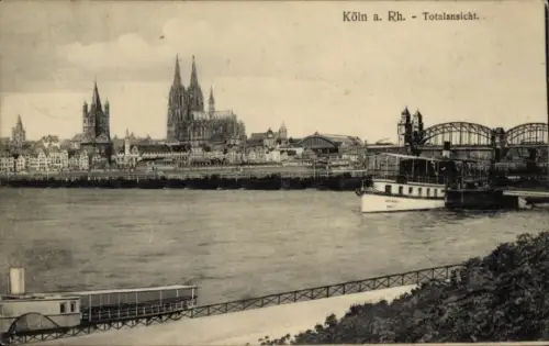 Ak Cöln Köln am Rhein, Köln am Rhein, Gesamtansicht, Schiffe auf dem Wasser, Kölner Dom