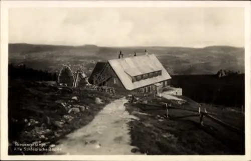 Ak Riesengebirge Region Königgrätz, Bílé Labe, Weiße Elbe, Weißwasser, Weißwassergrund,  Alte Sch