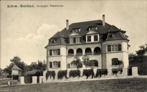 Ak Schwäbisch Gmünd im Remstal, Sankt Salvator, Evangelisches Pfarrhaus,  