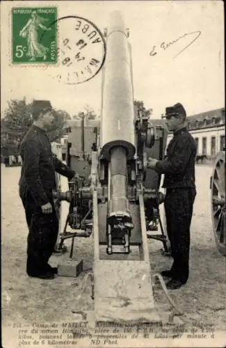 Ak Mailly le Camp Aube, Canon de 155 long, Soldaten