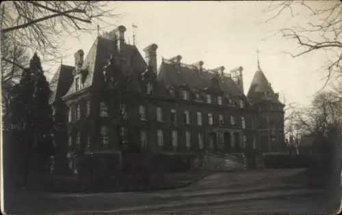 Ak Trelon Nord, Schloss frontal