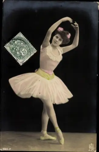 Ak Portrait einer Balletttänzerin