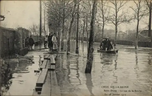 CPA Île Saint Denis Seine Saint Denis, Crue de la Seine, Rue de la Briche, 18 Janvier 1910