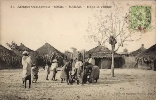 Ak Dakar Senegal, Afrika, Senegal,  Dorfleben, Menschen, traditionelle Kleidung