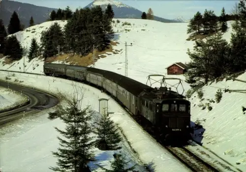 Ak Personenzug N 4691, Garmisch-Partenkirchen-Mittenwald, Altbaulok 144097