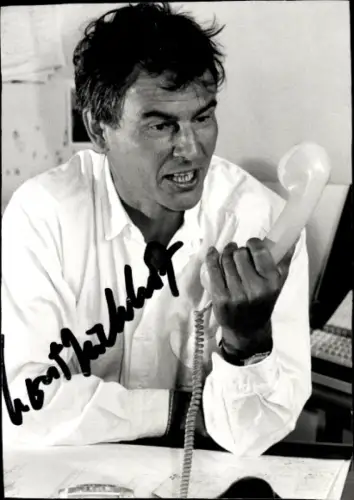 Foto Schauspieler Horst Buchholz, Portrait mit Telefon, Autogramm