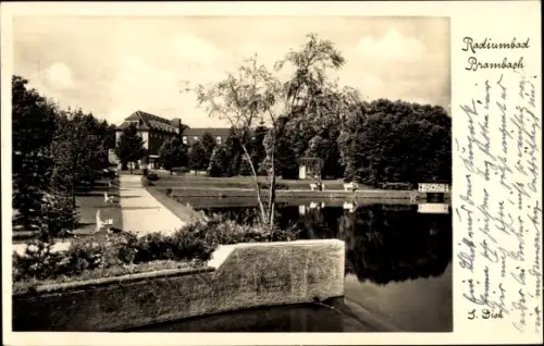 Ak Bad Brambach im Vogtland, Kurhotel mit Park