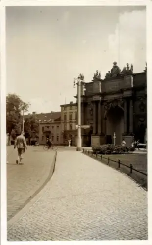 Foto Ak Potsdam, Brandenburger Tor