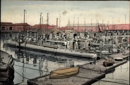 Ak Cherbourg Manche, L'Arsenal