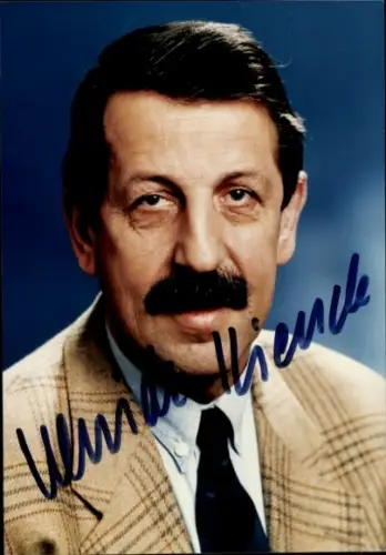 Autogrammkarte Journalist und Moderator Ulrich Kienzle, Portrait, Autogramm