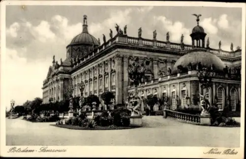 Ak Potsdam Sanssouci, Potsdam-Sanssouci, Neues Palais, Schwarz-Weiß-Foto