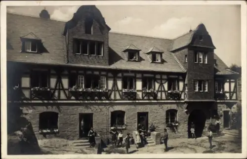 Ak Bacharach am Rhein, Jugendherberge, Burg Stahleck,  Jungensbau, 1930