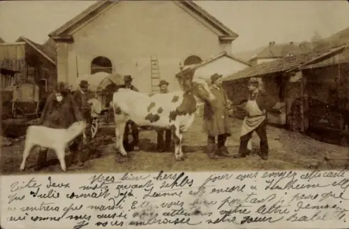 Foto Ak Réguisheim Regisheim Elsass Haut-Rhin, Schlachterei ?