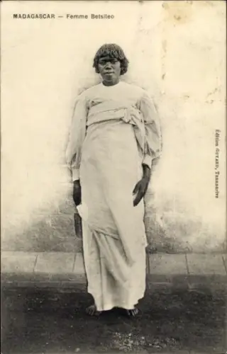 Ak Madagaskar Madagascar, Femme Betsileo