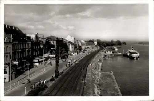 Ak Rüdesheim am Rhein, Rheinpromenade