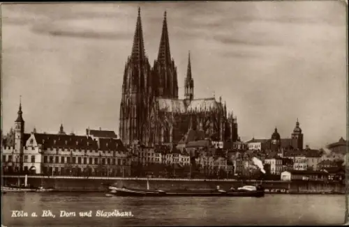 Ak Cöln Köln am Rhein, Kölner Dom, Stapelhaus, Rhein,  