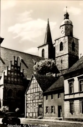 Foto Ak Jüterbog, Fachwerkhäuser an St. Nicolaikirche