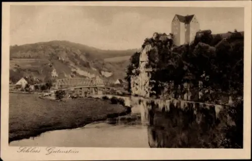 Ak Gutenstein in Niederösterreich, Schloss  Fluss, Brücke, Hügel, Gebäude