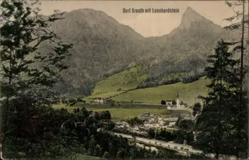 Ak Dorf Kreuth am Tegernsee Oberbayern, Teilansicht mit Leonhardstein
