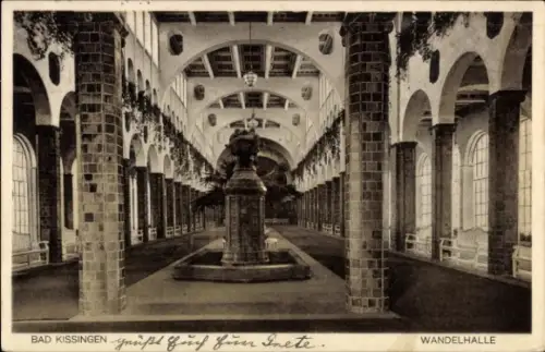 Ak Bad Kissingen Unterfranken Bayern,  Wandelhalle, Brunnen,  