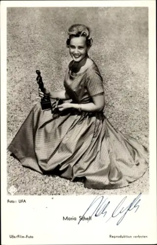 Ak Schauspielerin Maria Schell, Portrait, UFA Film