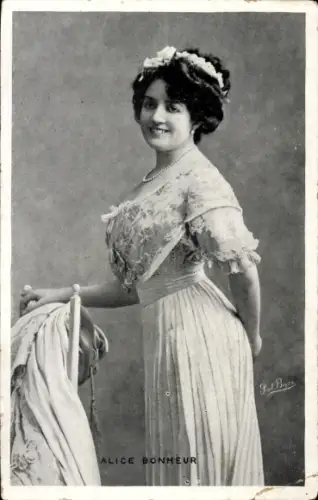 Ak Opernsängerin Alice Bonheur, Portrait