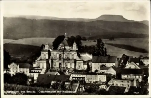 Ak Wambierzyce Albendorf Schlesien, Gesamtansicht mit Heuscheuer, Wallfahrtskirche