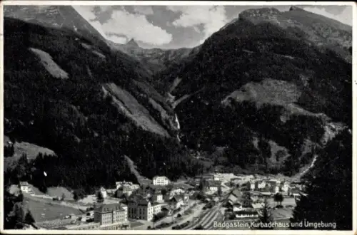 Ak Bad Gastein Badgastein in Salzburg,  Kurbadehaus, Umgebung, Berglandschaft, 