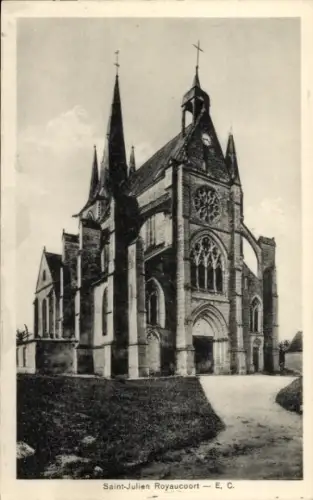 Ak Royaucourt-et-Chailvet Aisne, Kirche Saint Julien