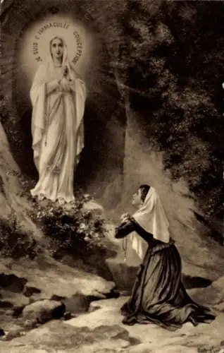 Ak Lourdes Hautes Pyrénées, Maria mit Heiligenschein, betende Frau, religiöses Motiv, Lourdes