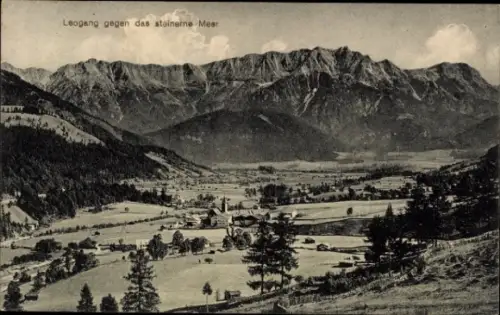 Ak Leogang in Salzburg, Leogang gegen das steinerne Meer, Berge, Landschaft, 