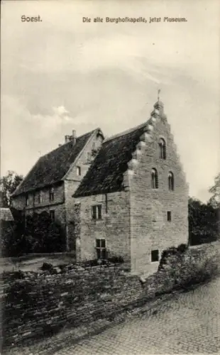 Ak Soest in Westfalen, Burghofkapelle, Museum, alte Gebäude, Stadt Soest