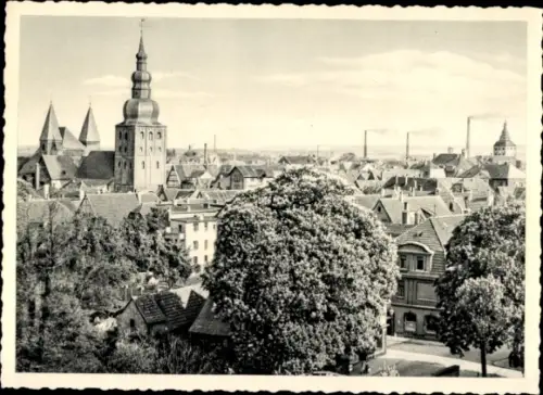 Ak Lippstadt in Westfalen, Stadtansicht,  Türme, Bäume, Häuser