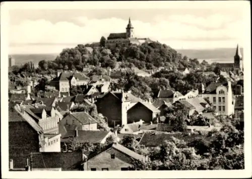Ak Siegburg an der Sieg, Blick auf die Benediktinerabtei Michaelsberg,  Häuseransicht