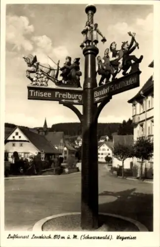 Ak Lenzkirch im Schwarzwald, Wegweiser